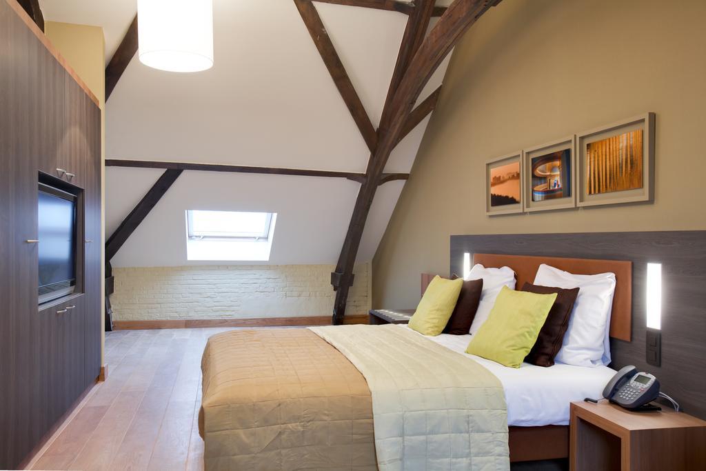 Het Godshuis Hotel Sint-Laureins Room photo